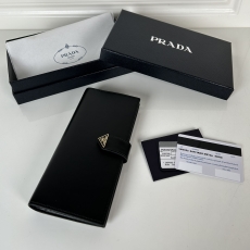 Prada Wallets Purse